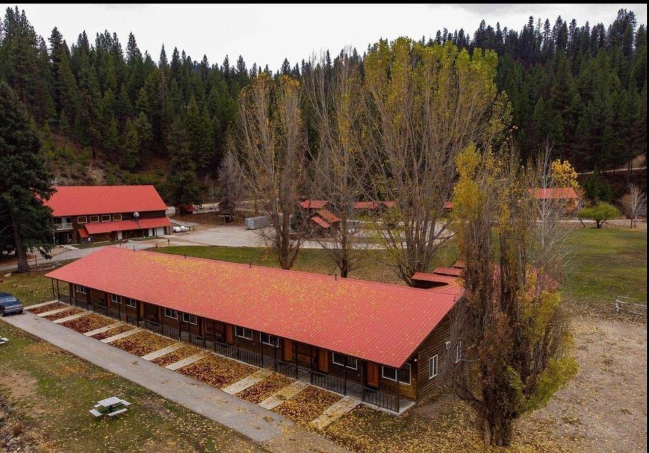 Southfork Lodge - Riverside Inn Lowman Exteriér fotografie