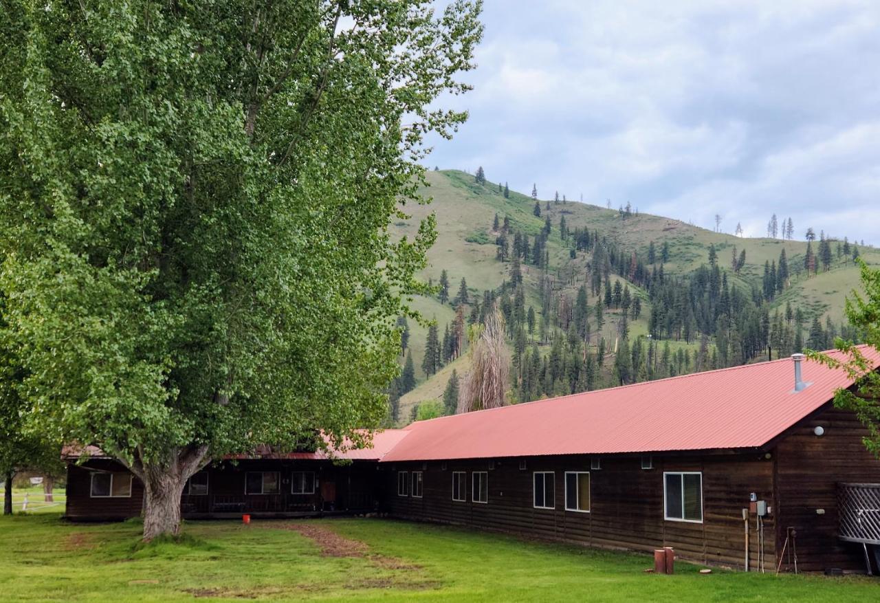 Southfork Lodge - Riverside Inn Lowman Exteriér fotografie